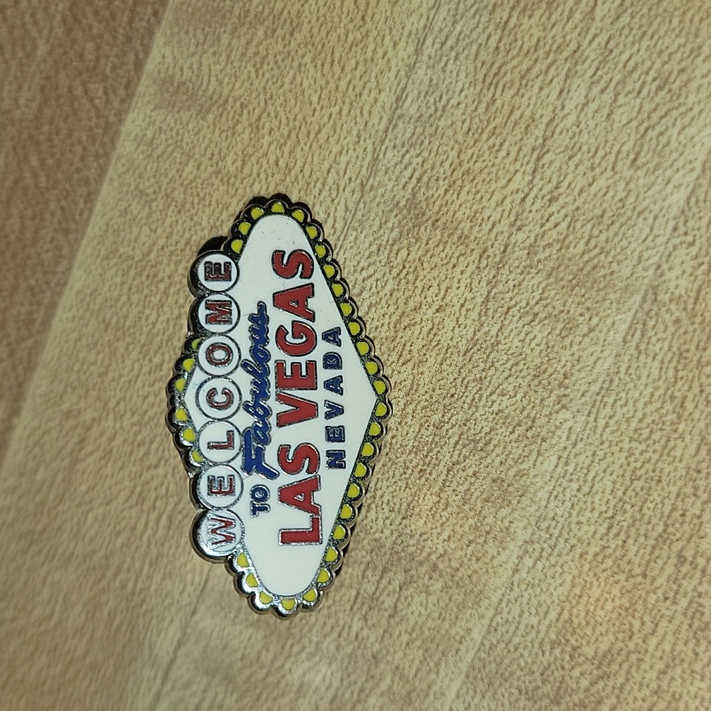 Las Vegas Welcome Sign Enamel Pin - White, Red, Yellow